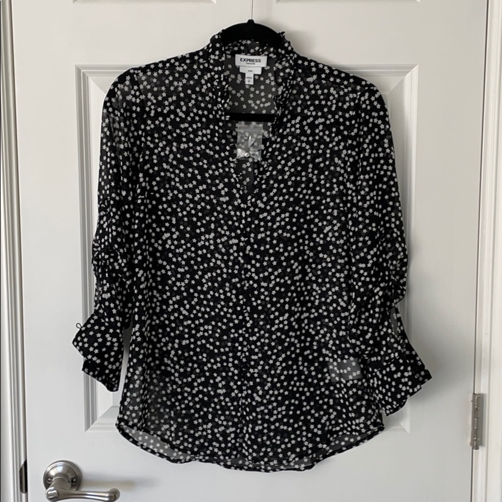 NWOT EXPRESS BLOUSE